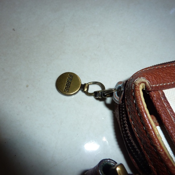 Vintage Ferre Handbag | WHITE with Brown trim Crossbody Messenger Bag-tote 80s - Picture 6 of 14